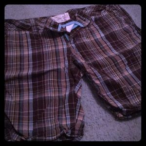 Aero long brown and blue shorts